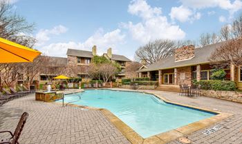 Relaxing Swimming Pool area at The Glen Apartments, Lewisville